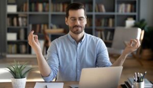 نقش ذهن‌آگاهی و آرام‌سازی ذهن